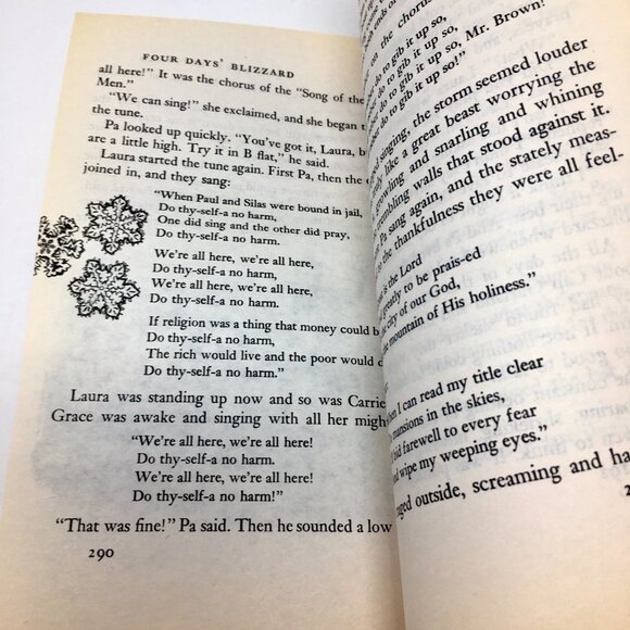 Bundle of Four Little House on the Prairie Series #3-6 Softbound Paperback Books - Picture 15 of 16